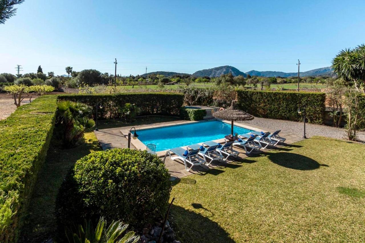 Ferienhaus Charming 3 Bedroomn With Pool In By Renthousing Pollença