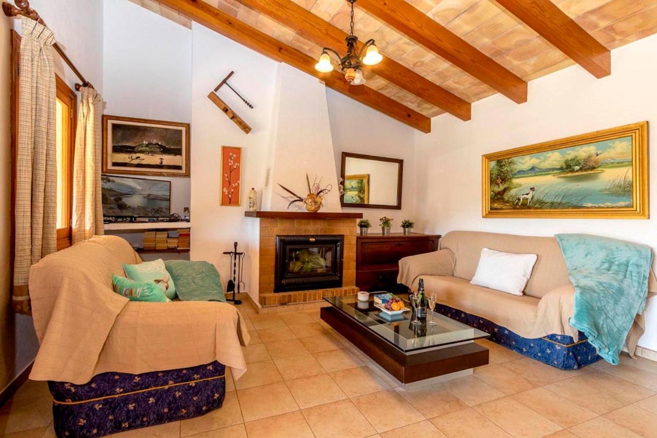 Charming 3 Bedroomn With Pool In By Renthousing Ferienhaus Pollença