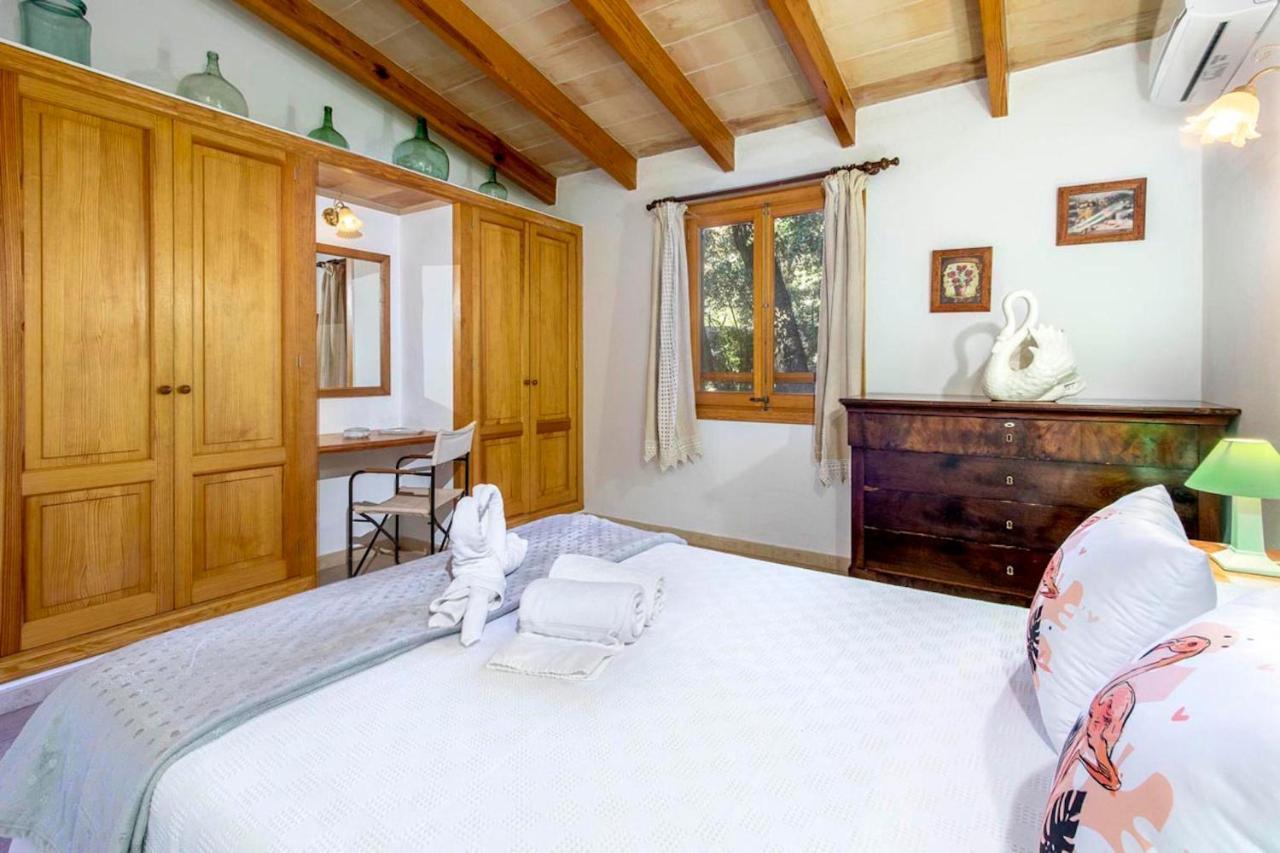 Charming 3 Bedroomn With Pool In By Renthousing *