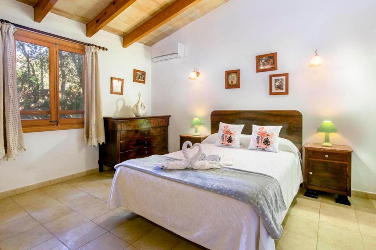 Charming 3 Bedroomn With Pool In By Renthousing Ferienhaus Pollença